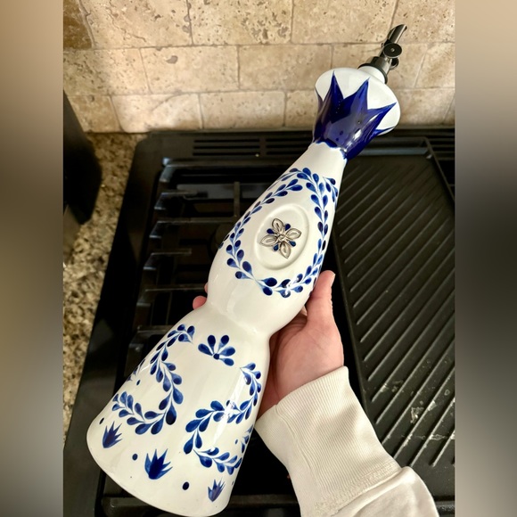 Oil Dispenser handcrafted from repurposed Clase Azul Reposado rare empty bottle. - Picture 9 of 9